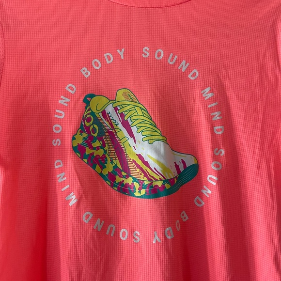 ASICS Women’s Shirt - Picture 6 of 6